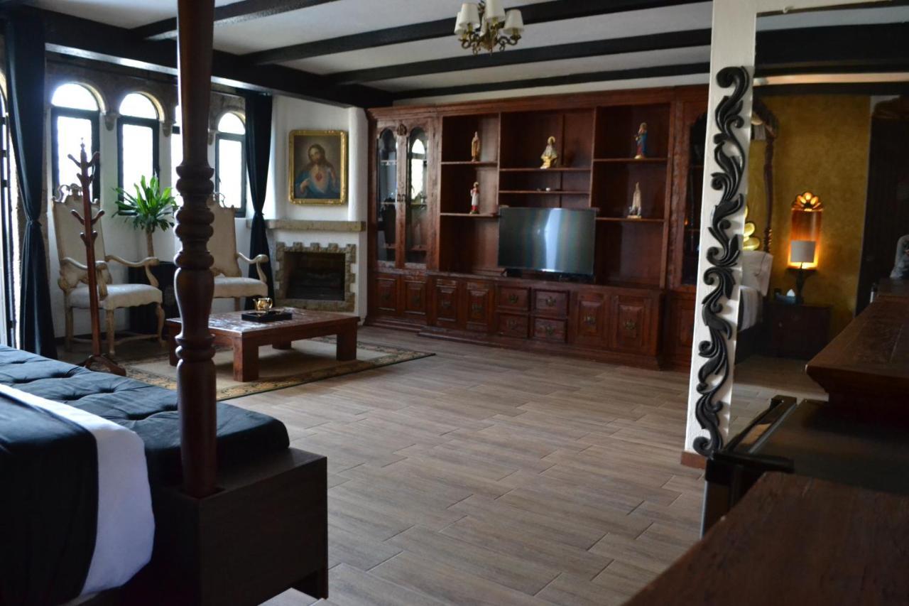 Hotel Boutique La Mansion גואדלחארה מראה חיצוני תמונה