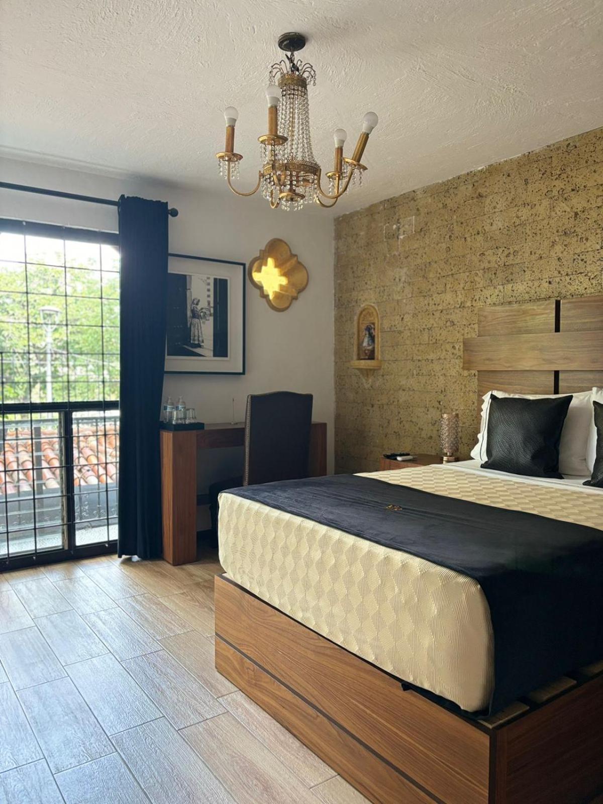 Hotel Boutique La Mansion גואדלחארה מראה חיצוני תמונה