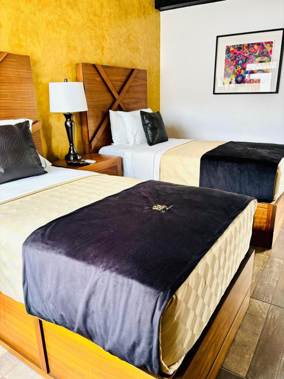 Hotel Boutique La Mansion גואדלחארה מראה חיצוני תמונה