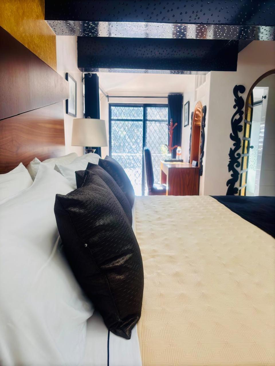Hotel Boutique La Mansion גואדלחארה מראה חיצוני תמונה